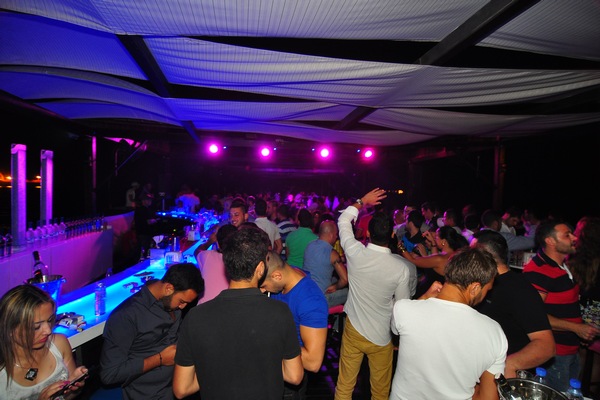 Eleven Beach Bar Opening